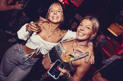 Party Bild aus dem Pirates Berlin vom 04.10.2025